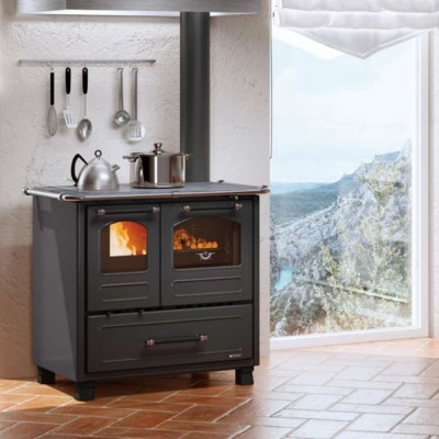 Itāļu malkas plīts La Nordica Family 4.5 melns, 7.5kW - Malkas krāsnis